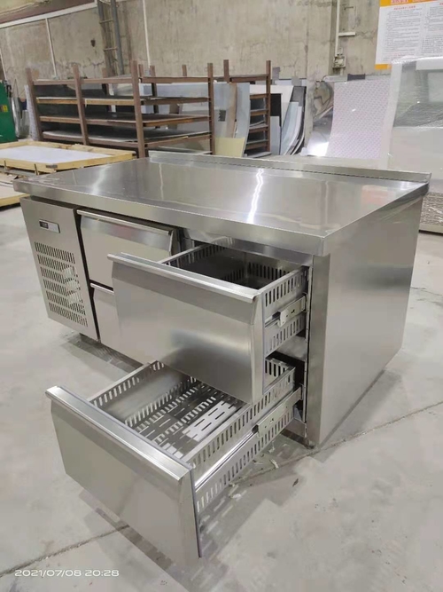ultimo caso aziendale circa Su misura! Refrigeratore 5ft di Undercounter di 4 cassetti per il cliente ucraino