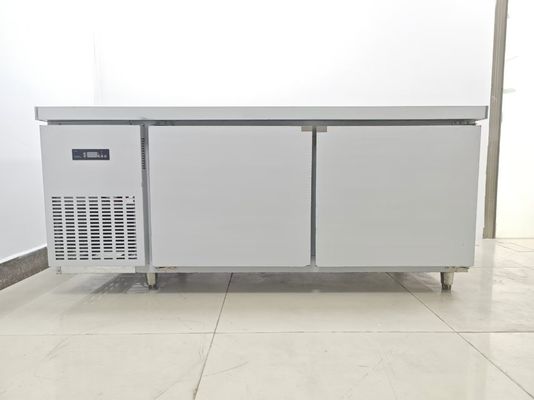 1.8M Caldaia sotto il bancone di lavoro del frigorifero commerciale per la cucina