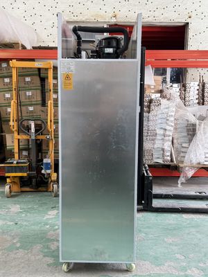 Congelatore verticale a 1 porta per ristoranti commerciali, panifici e frigorifero con vassoi