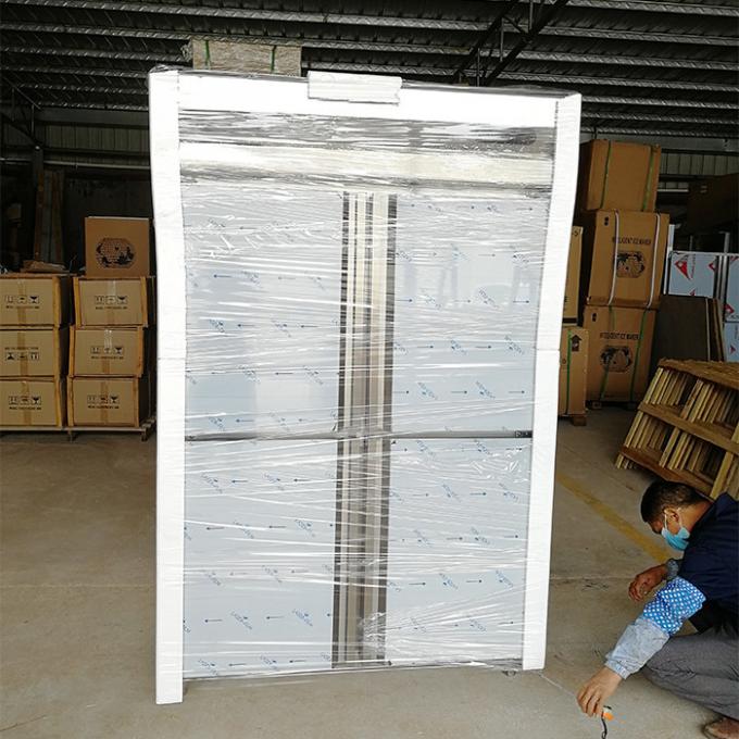 4 congelatore di frigorifero commerciale di acciaio inossidabile della porta 300W 2